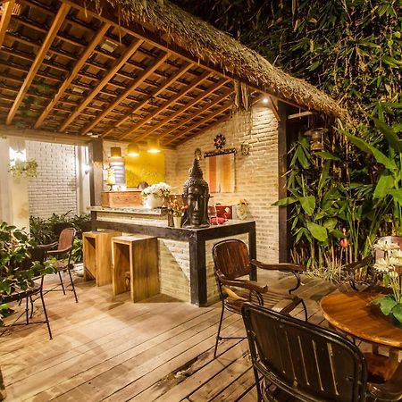 Bening Hut And Spa Seminyak Eksteriør bilde