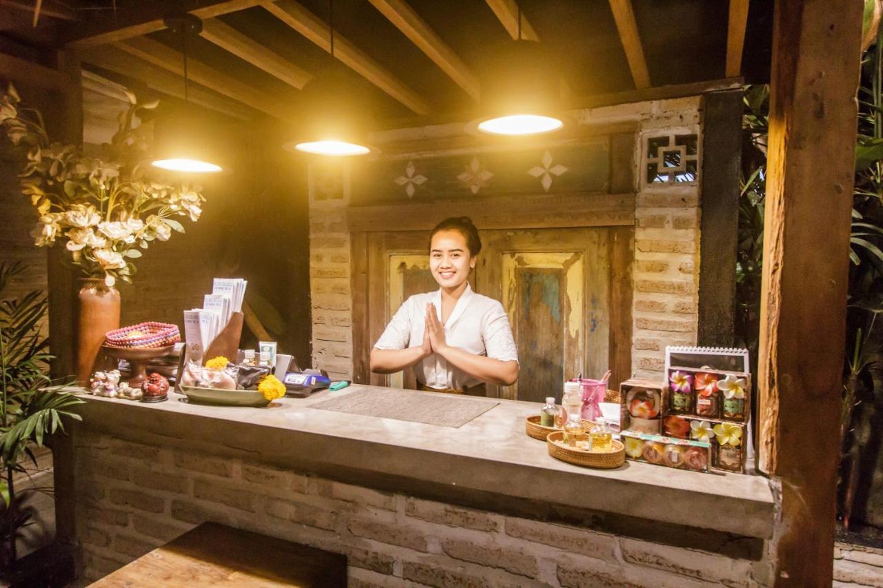 Bening Hut And Spa Seminyak Eksteriør bilde