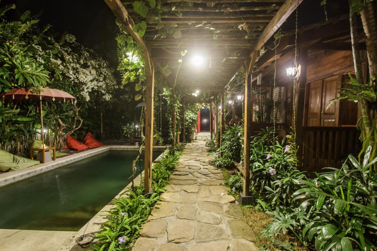 Bening Hut And Spa Seminyak Eksteriør bilde