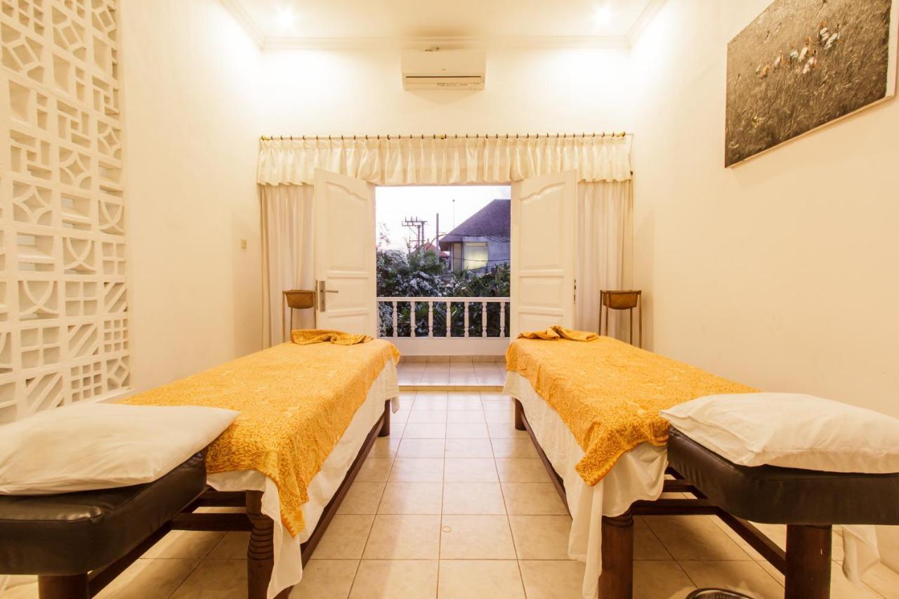 Bening Hut And Spa Seminyak Eksteriør bilde