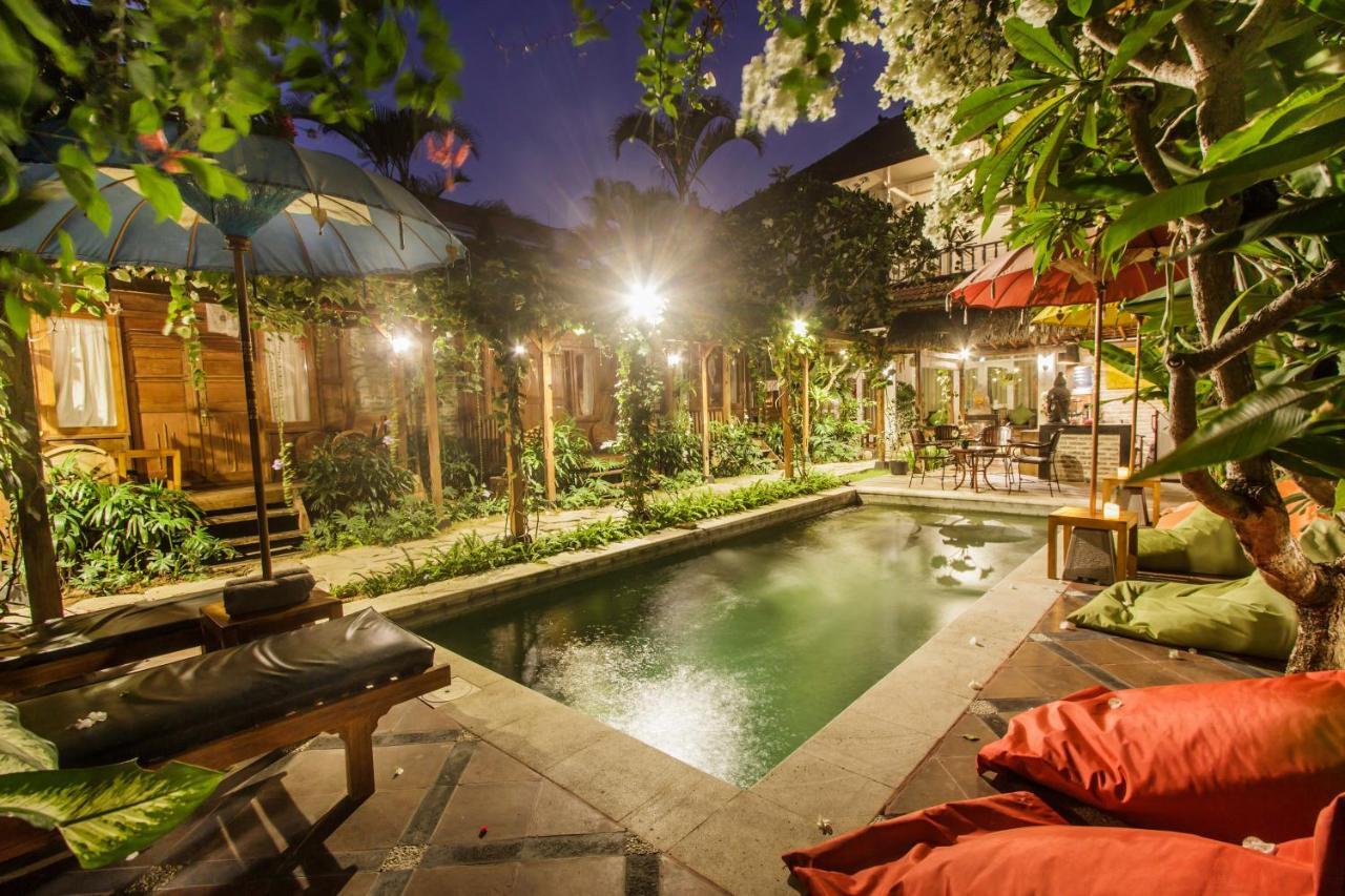 Bening Hut And Spa Seminyak Eksteriør bilde