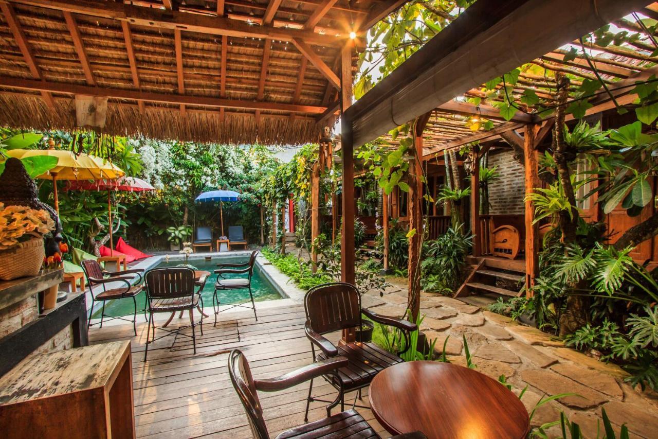 Bening Hut And Spa Seminyak Eksteriør bilde